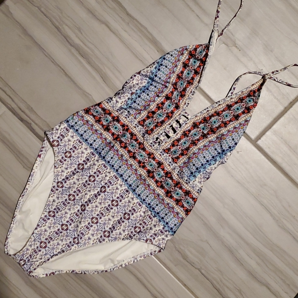 Women's one piece swimsuit